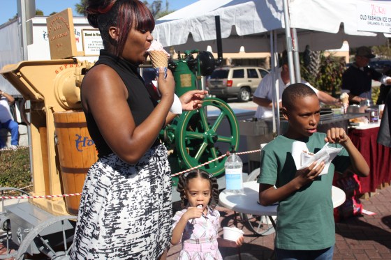 Family eating ice cream